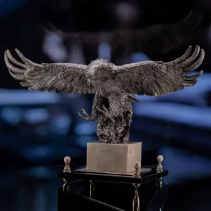 Интерьерная скульптура "Превосходство" арт. 1302